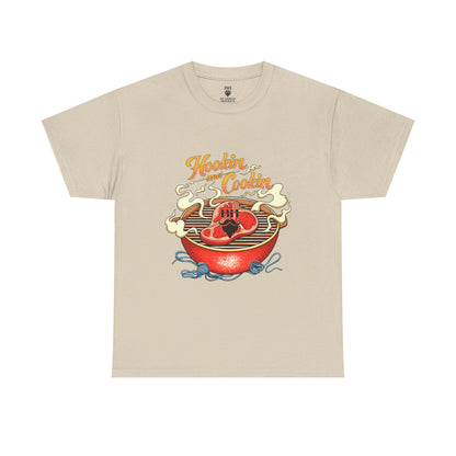 Grillmaster BBQ T‑Shirt — "Hookin' & Cookin'" Vintage Barbecue Graphic Tee